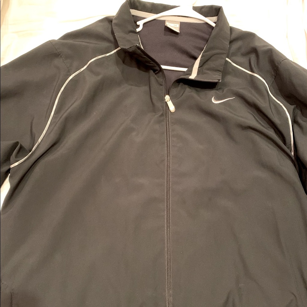 Men’s Nike Windbreaker